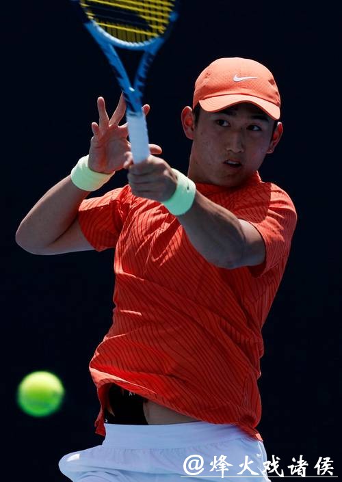 晋级澳网男单次轮,商竣程告别“玻璃人”属性? 晋级澳网男单次轮,商竣程告别“玻璃人”属性?